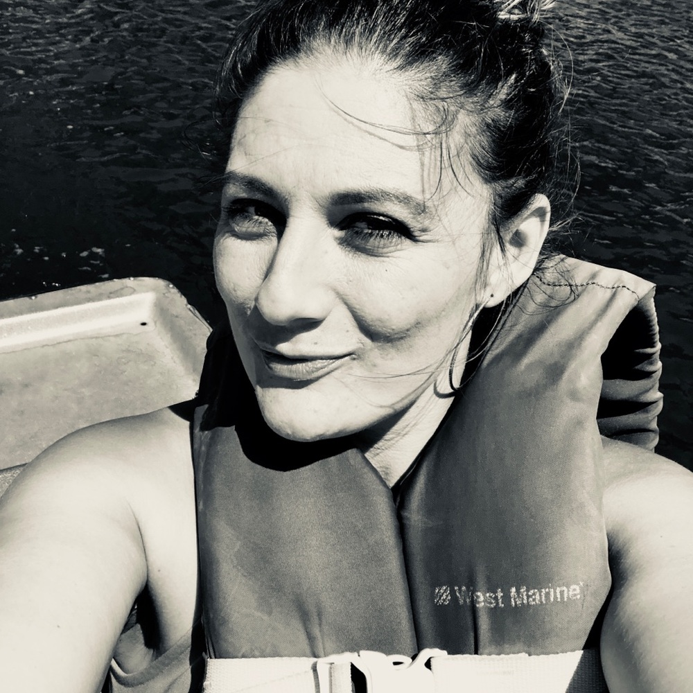 Meet your Posher, Sil